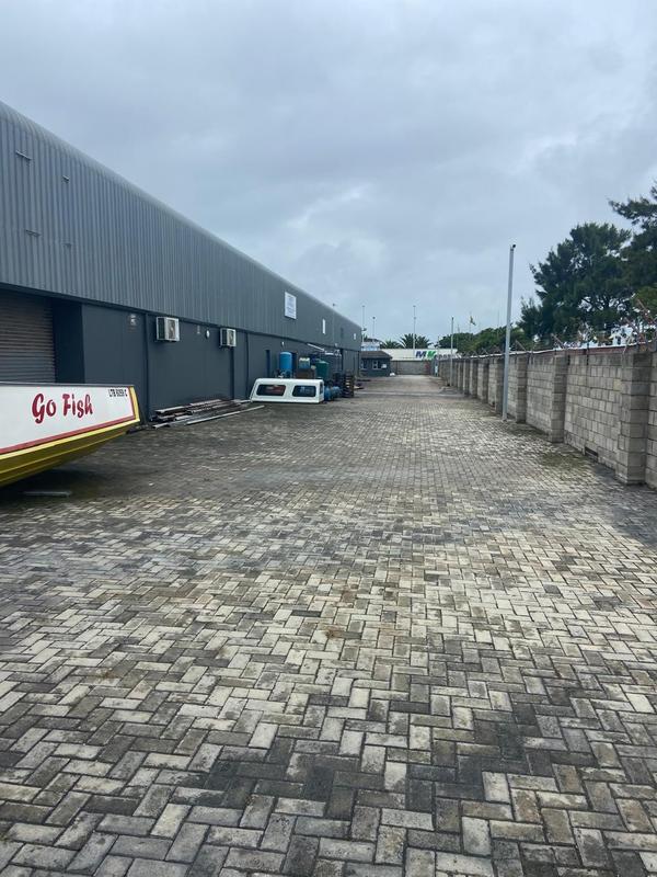 To Let commercial Property for Rent in Greenbushes Eastern Cape